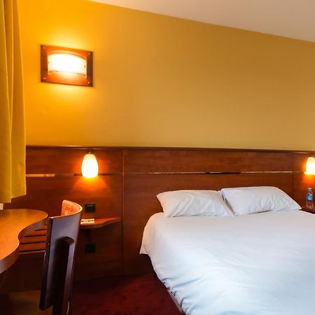 Brit Hotel Rennes Cesson Екстер'єр фото