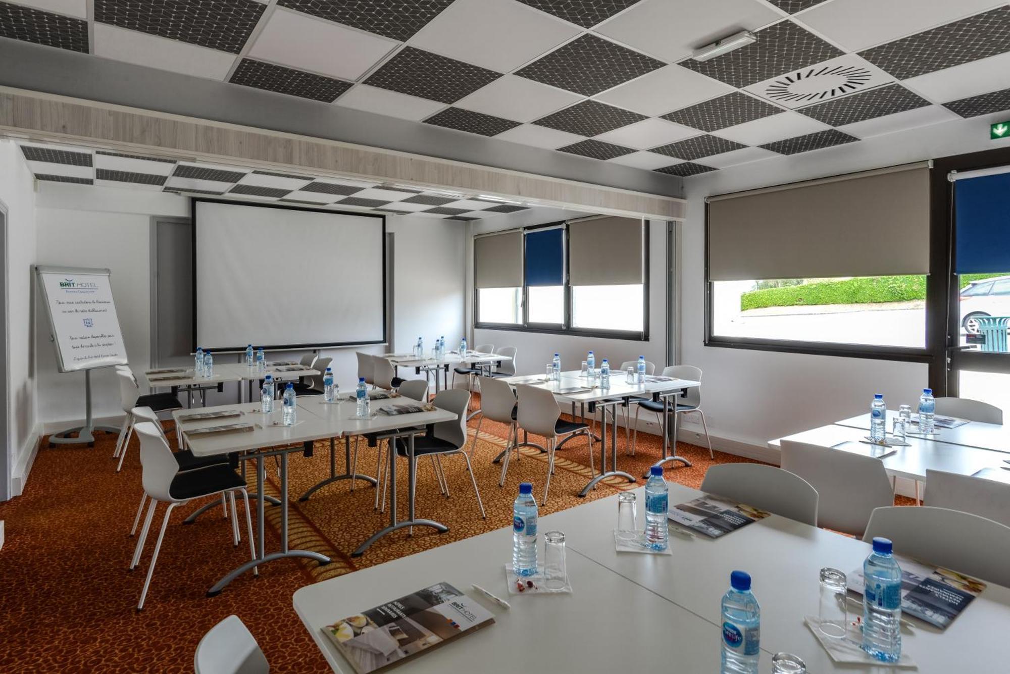 Brit Hotel Rennes Cesson Екстер'єр фото