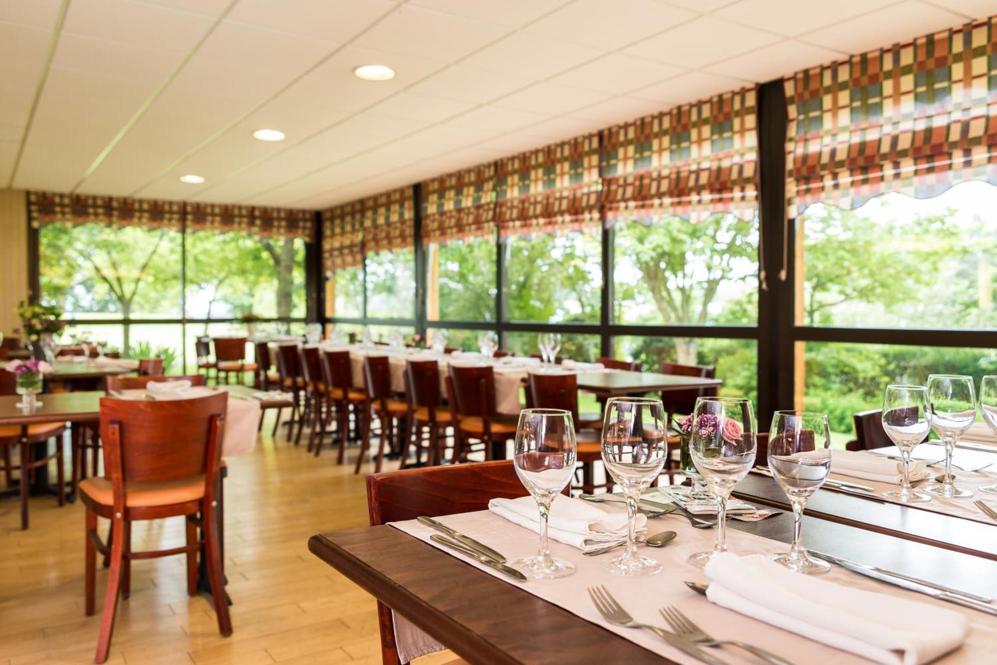 Brit Hotel Rennes Cesson Екстер'єр фото