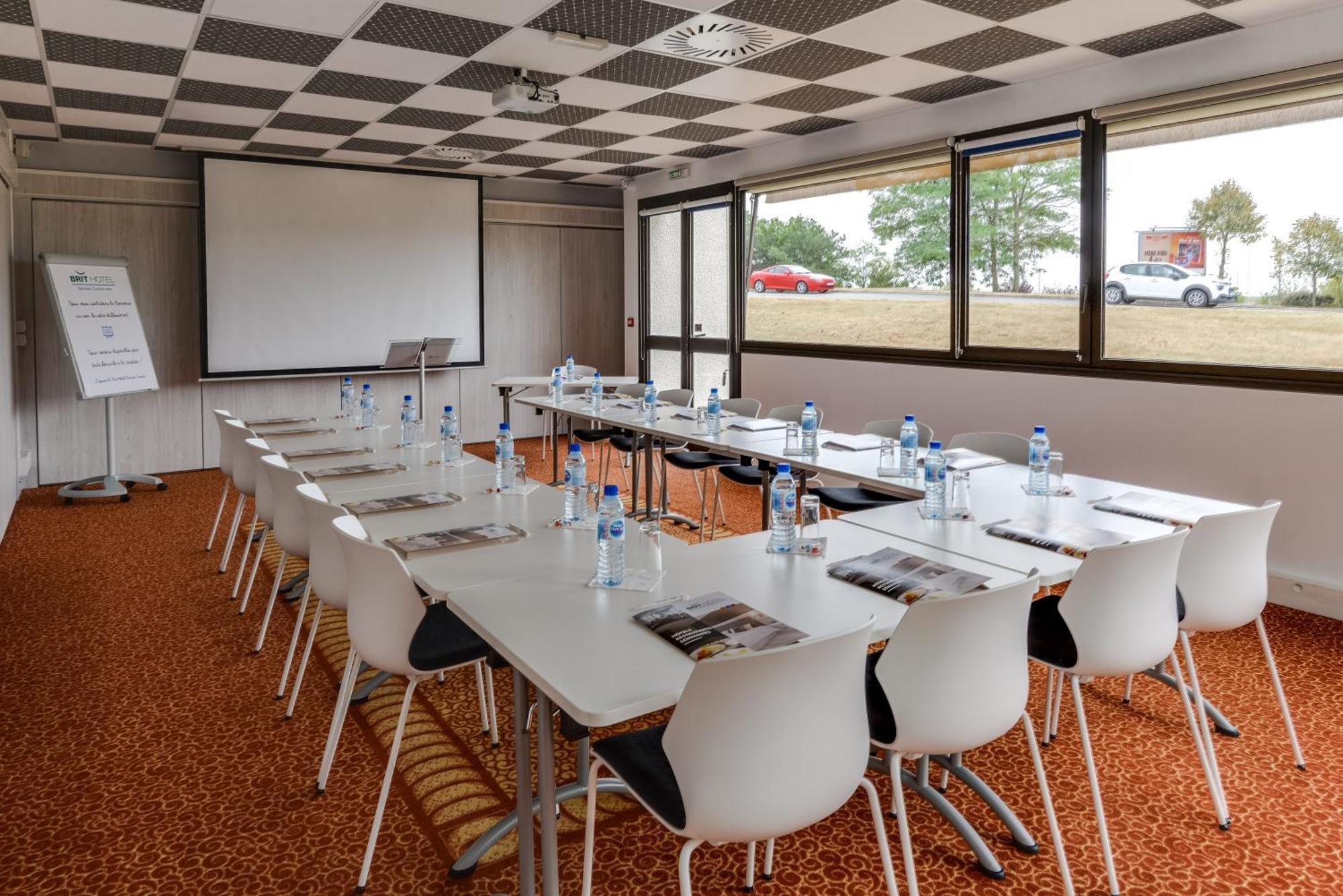 Brit Hotel Rennes Cesson Екстер'єр фото