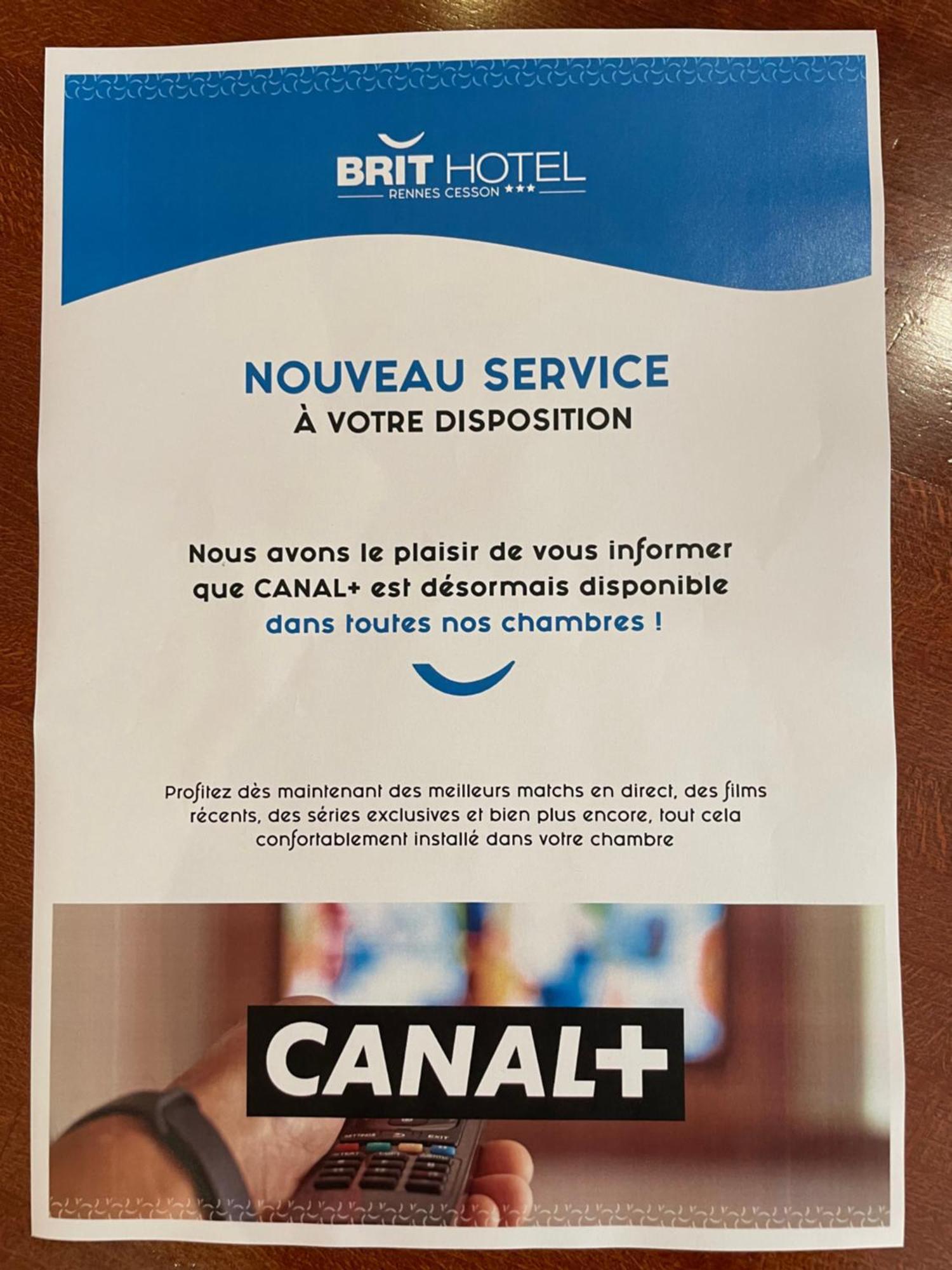 Brit Hotel Rennes Cesson Екстер'єр фото