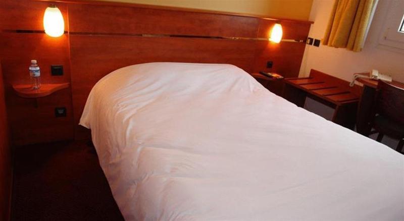 Brit Hotel Rennes Cesson Екстер'єр фото